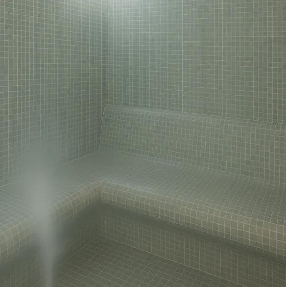 Parní lázeň a&nbsp;infrakabina – jemnější forma relaxace